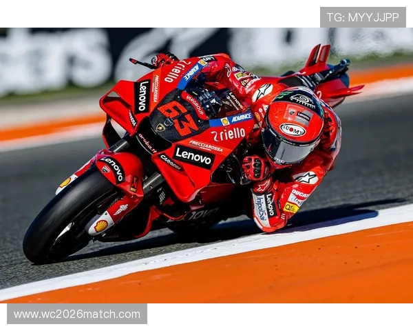 MotoGP赛季激战正酣 法比奥与马克两大车手角逐总冠军荣耀